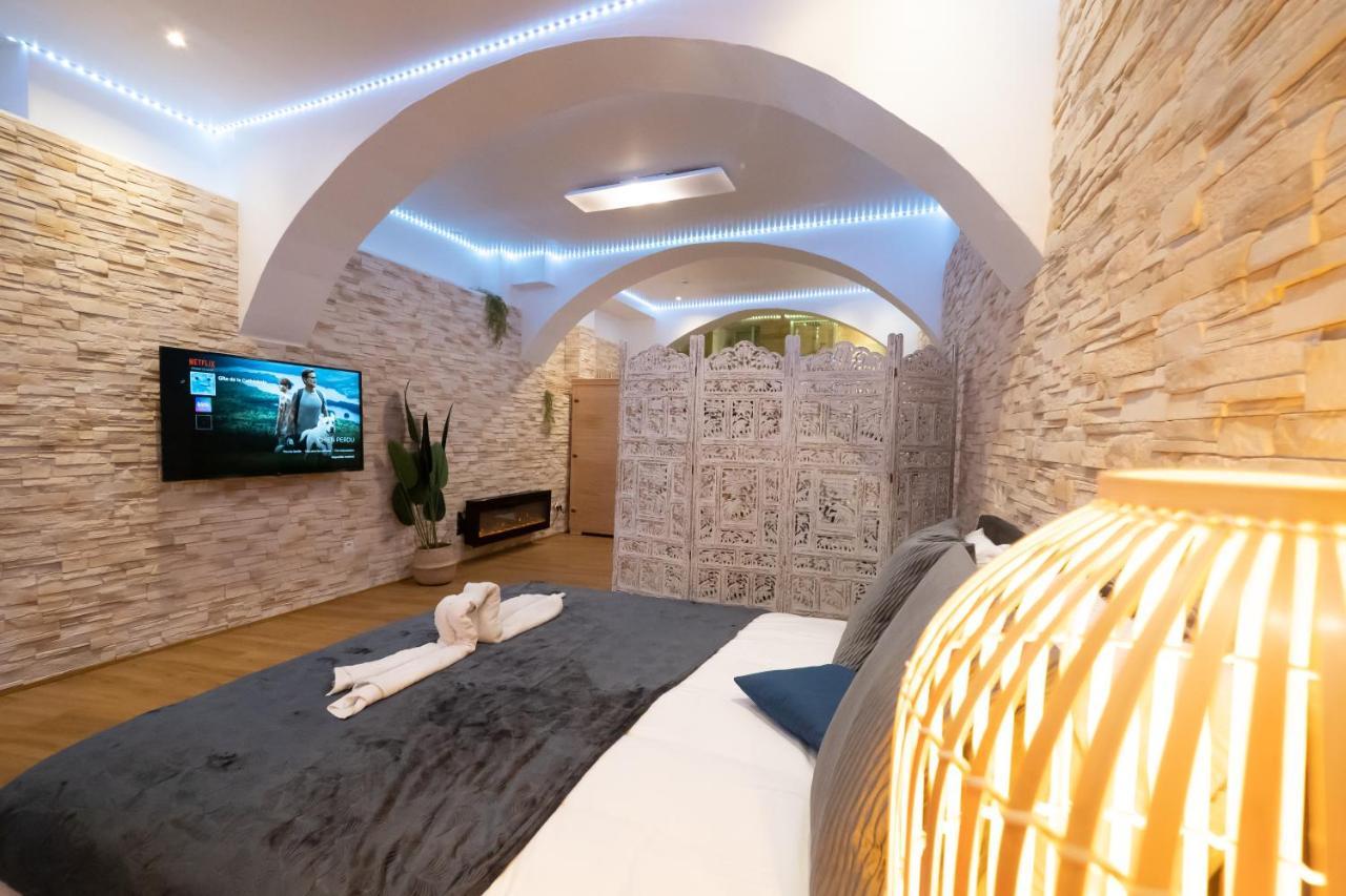 Le Spa De La Cathedrale - Jacuzzi - Sauna - Champagne - Netflix - Wifi Troyes Exterior foto