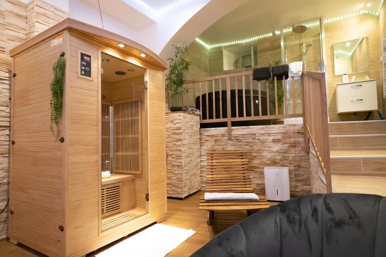 Le Spa De La Cathedrale - Jacuzzi - Sauna - Champagne - Netflix - Wifi Troyes Exterior foto